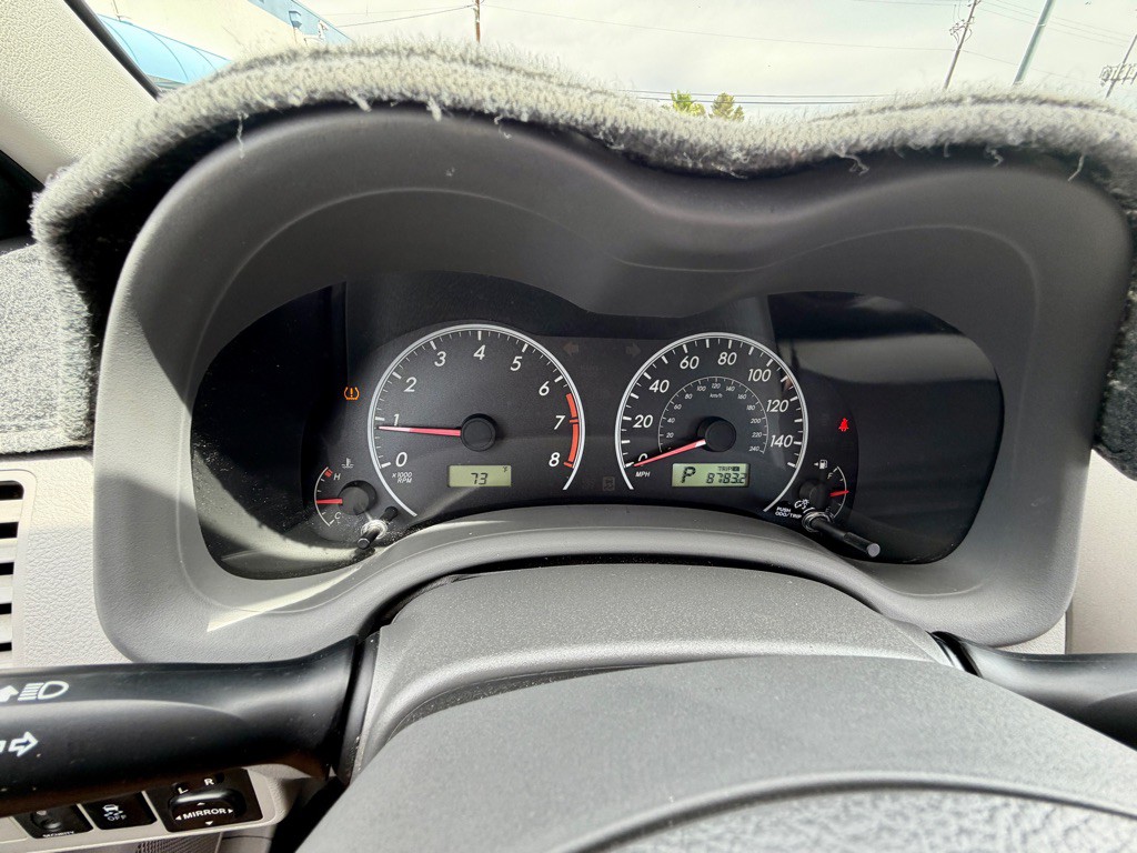 2010 Toyota Corolla Image 25