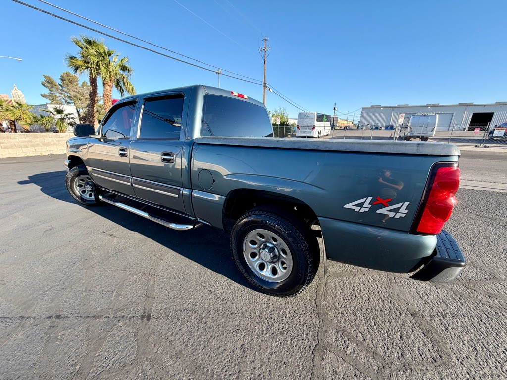 2006 Chevrolet Silverado 1500 Image 12