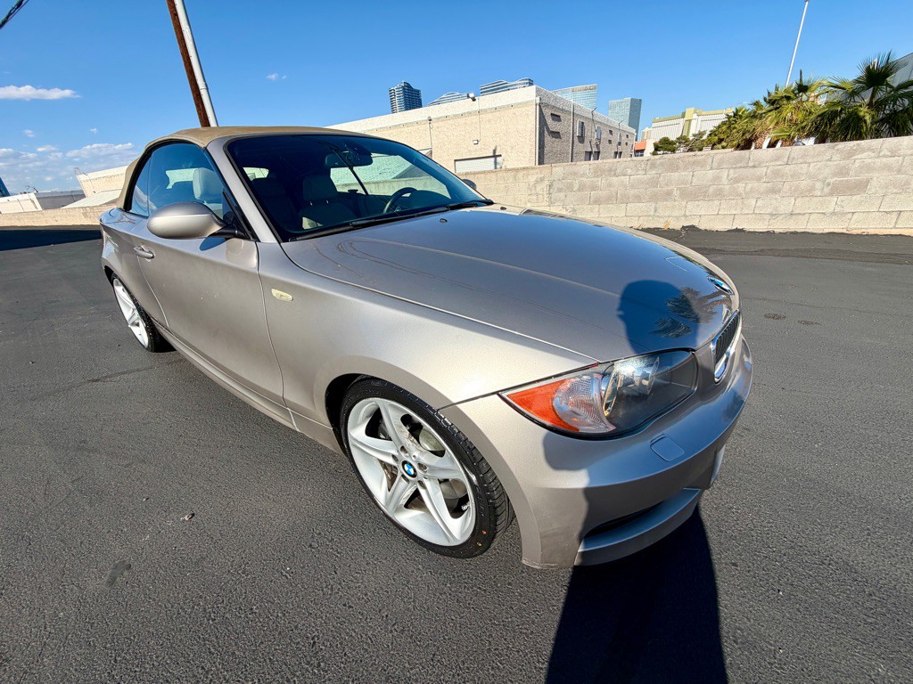 2008 BMW 1 Series Image 2