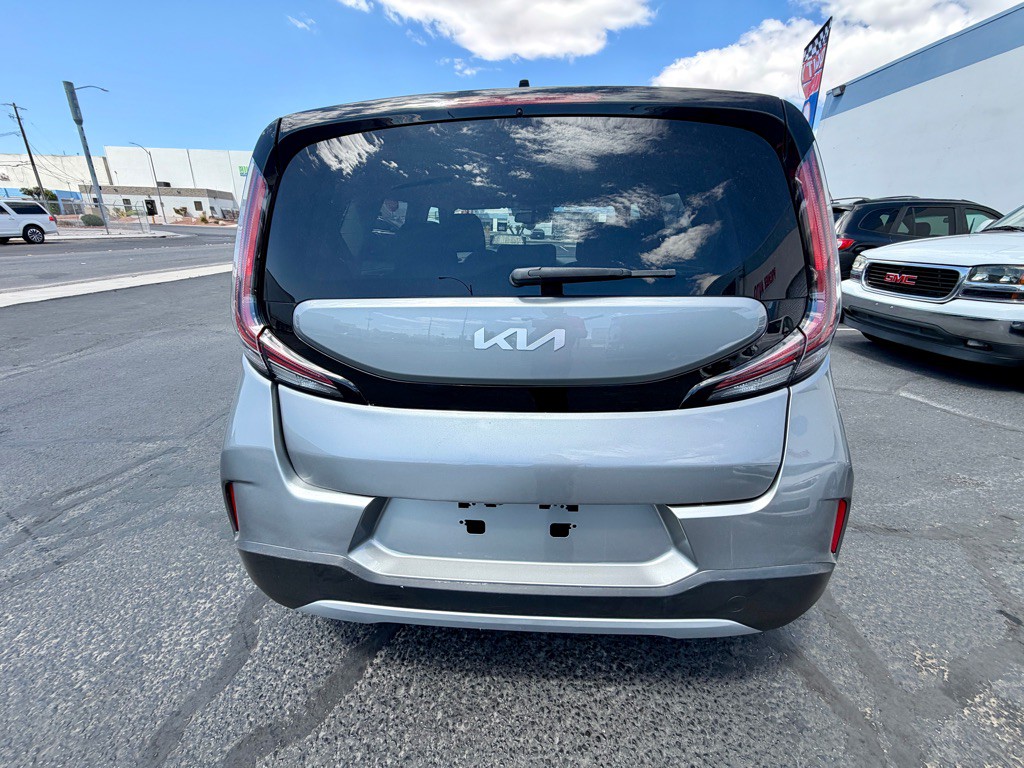 2023 Kia Soul Image 6