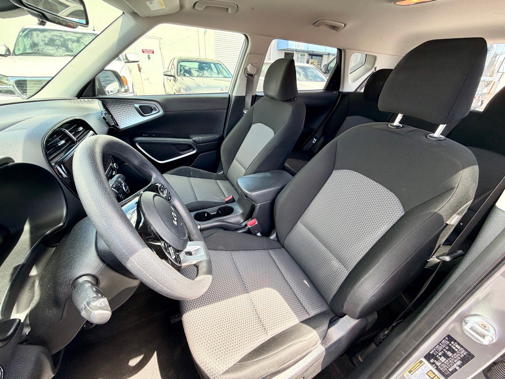 2023 Kia Soul Image 12