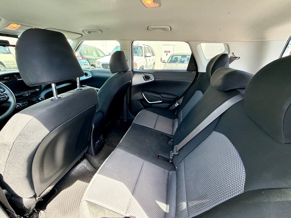 2023 Kia Soul Image 13