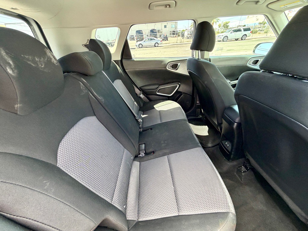 2023 Kia Soul Image 18