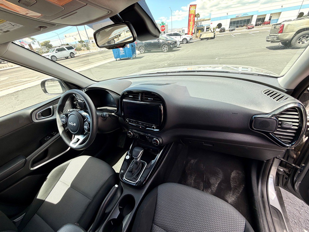 2023 Kia Soul Image 21