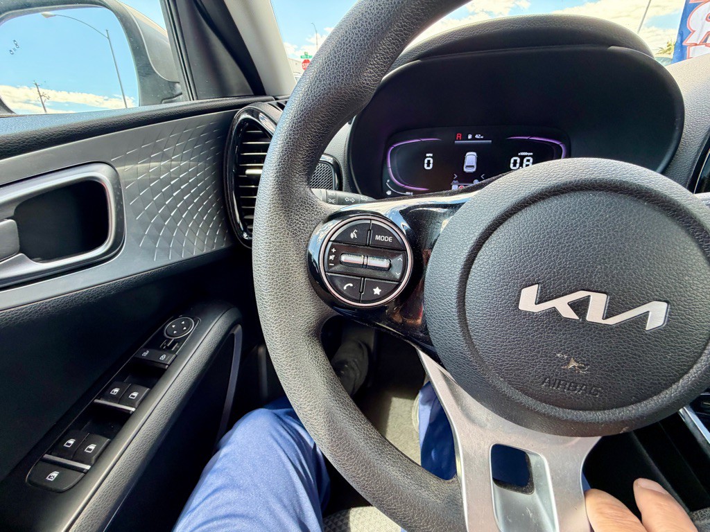 2023 Kia Soul Image 30