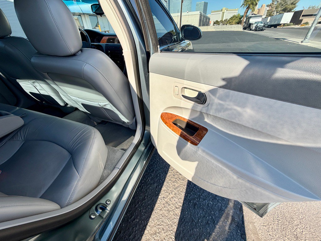 2006 Buick Lacrosse Image 18