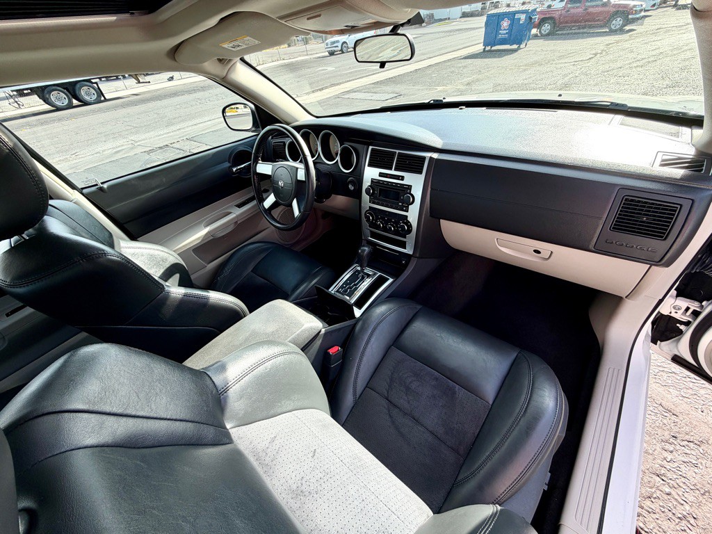 2006 Dodge Charger Image 19
