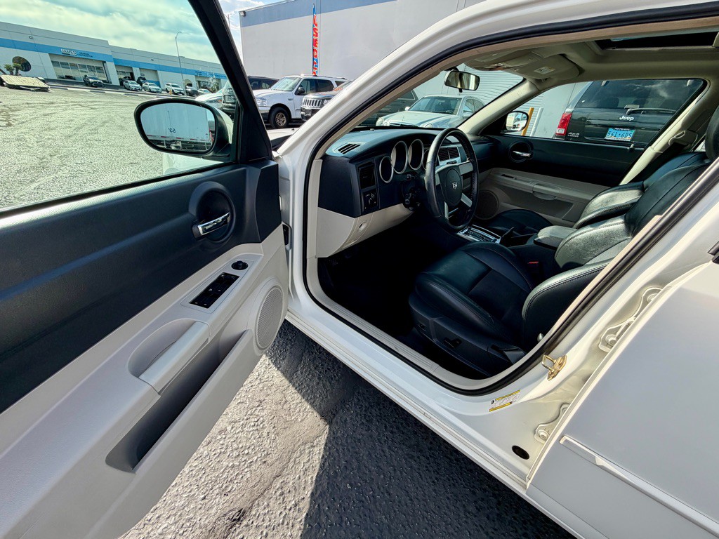 2006 Dodge Charger Image 26