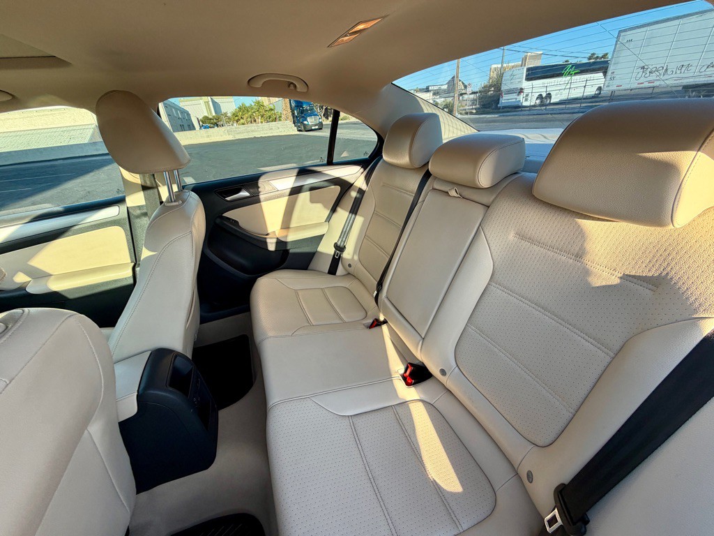2014 Volkswagen Jetta Image 22