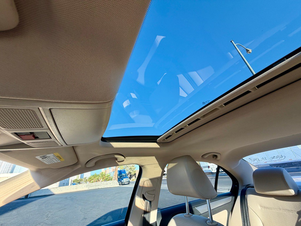 2014 Volkswagen Jetta Image 31