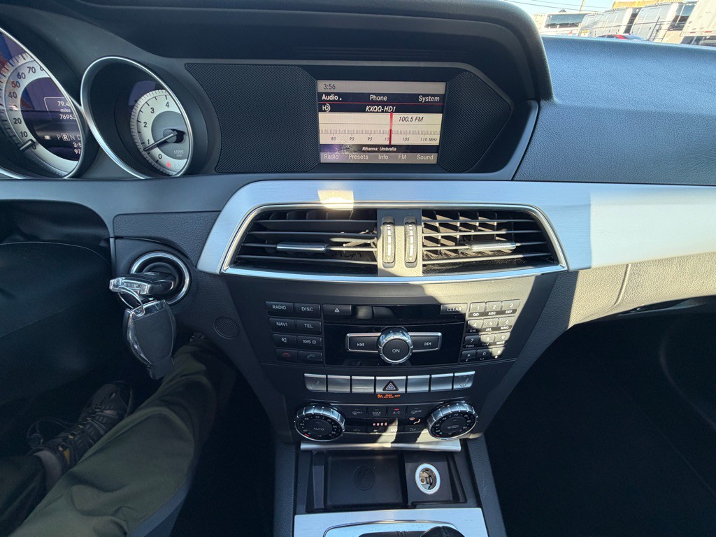 2013 Mercedes-Benz C-Class Image 14
