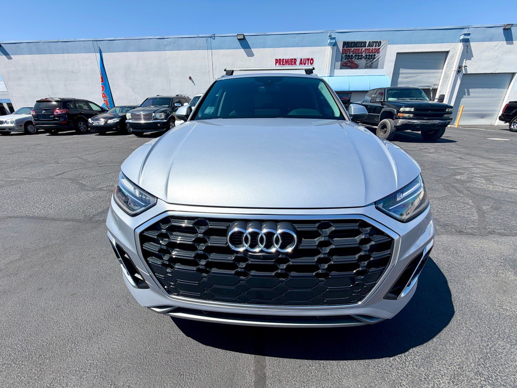 2022 Audi Q5 Image 3