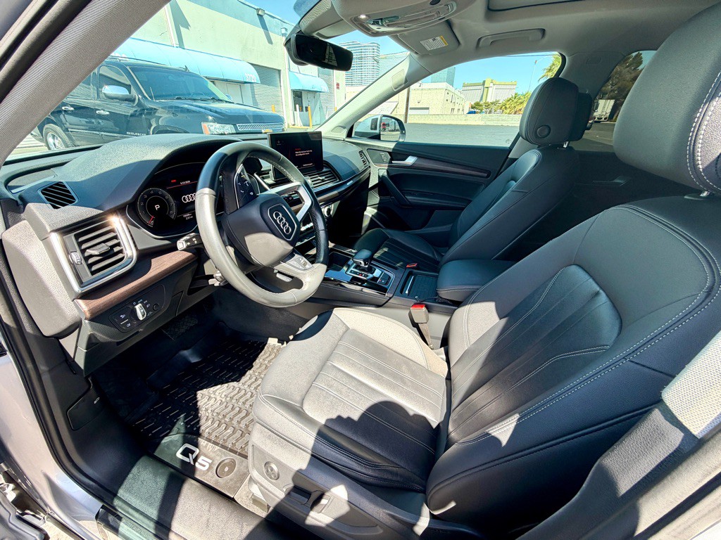 2022 Audi Q5 Image 15