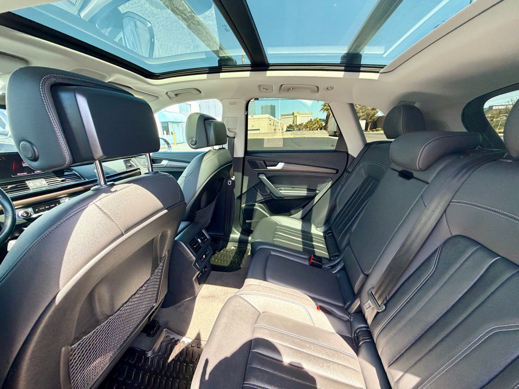 2022 Audi Q5 Image 17