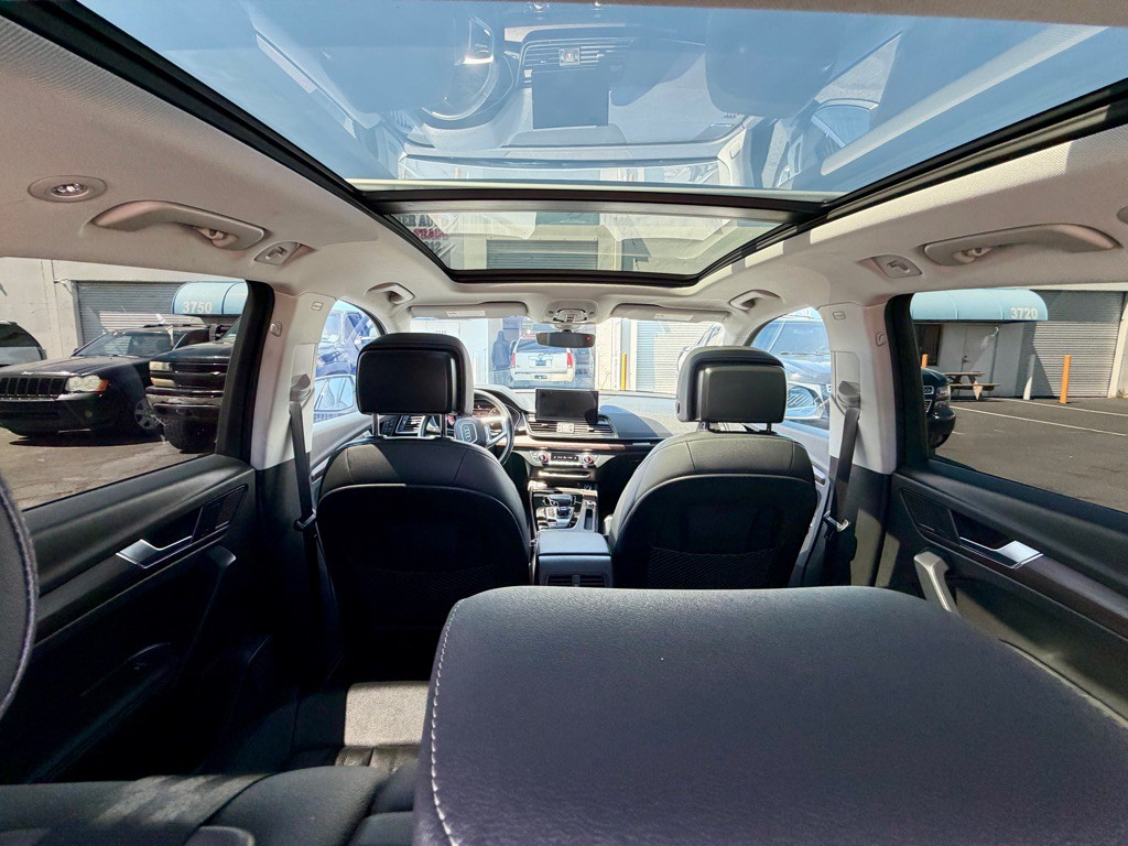2022 Audi Q5 Image 19