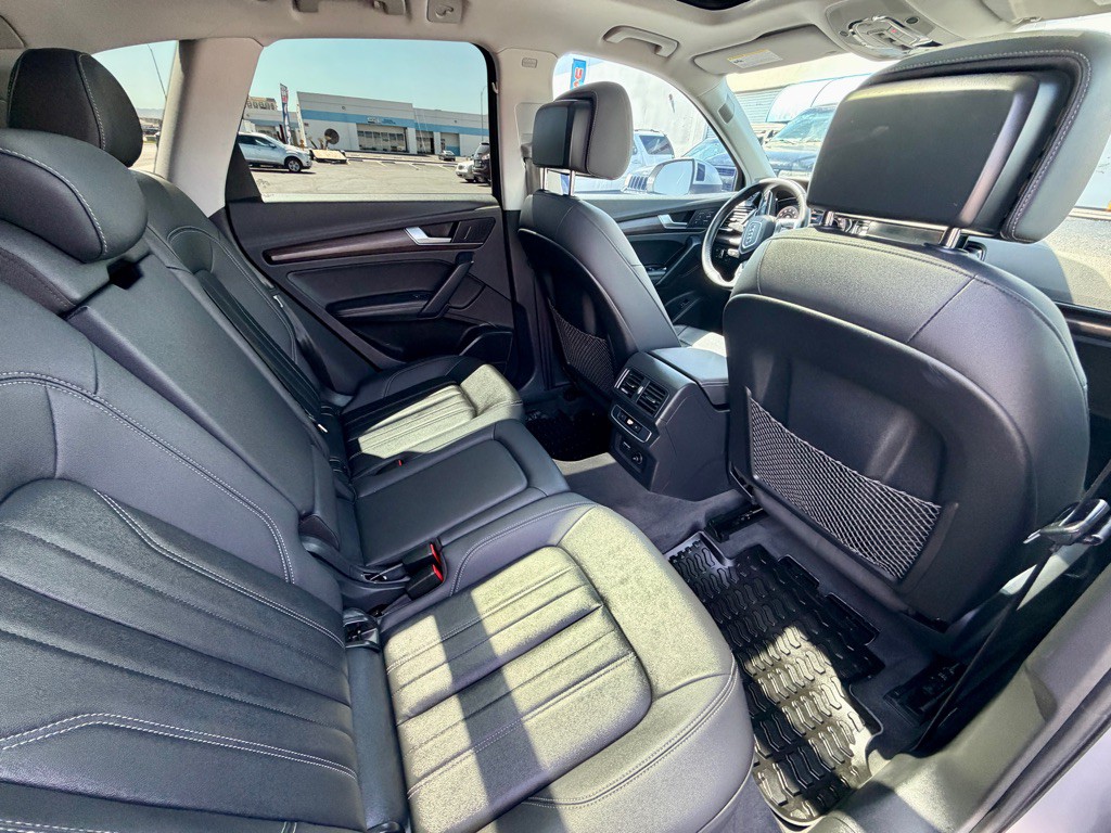 2022 Audi Q5 Image 20