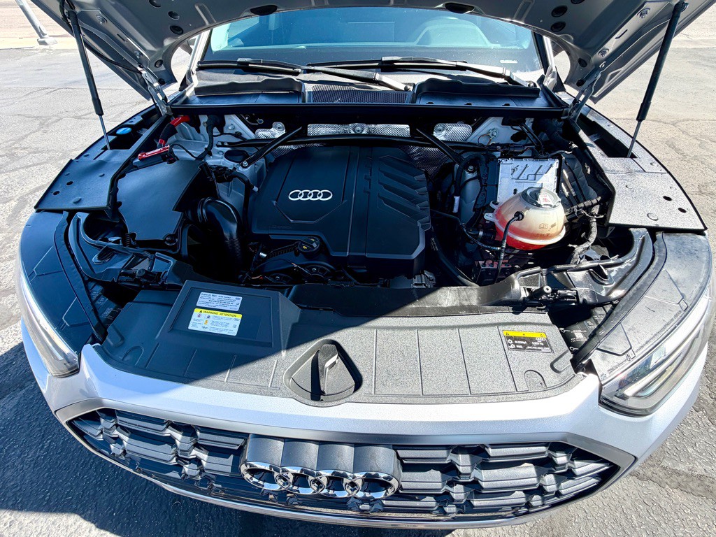 2022 Audi Q5 Image 28
