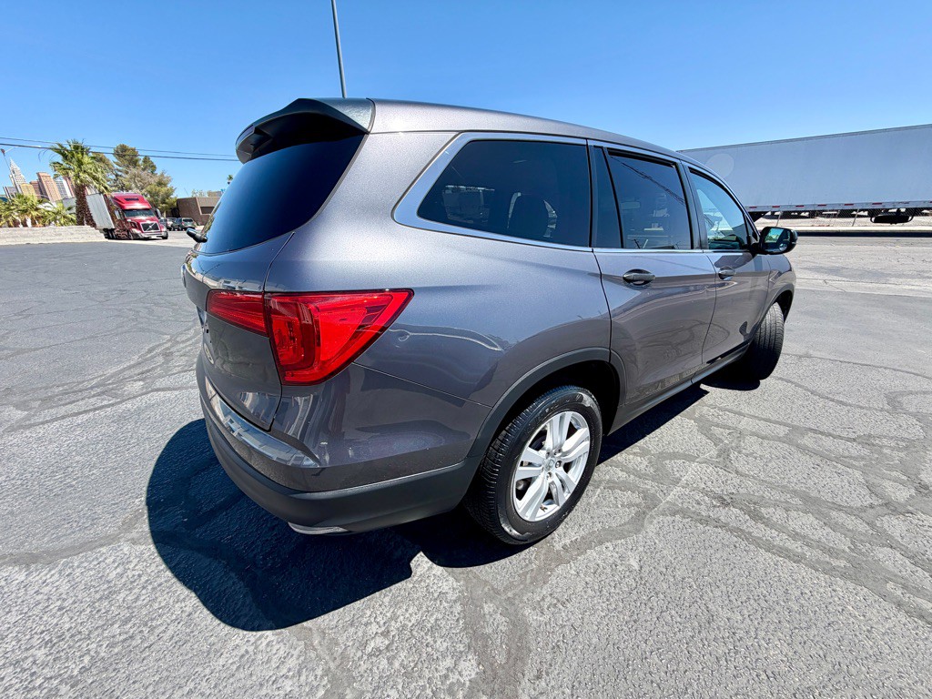 2018 Honda Pilot Image 3