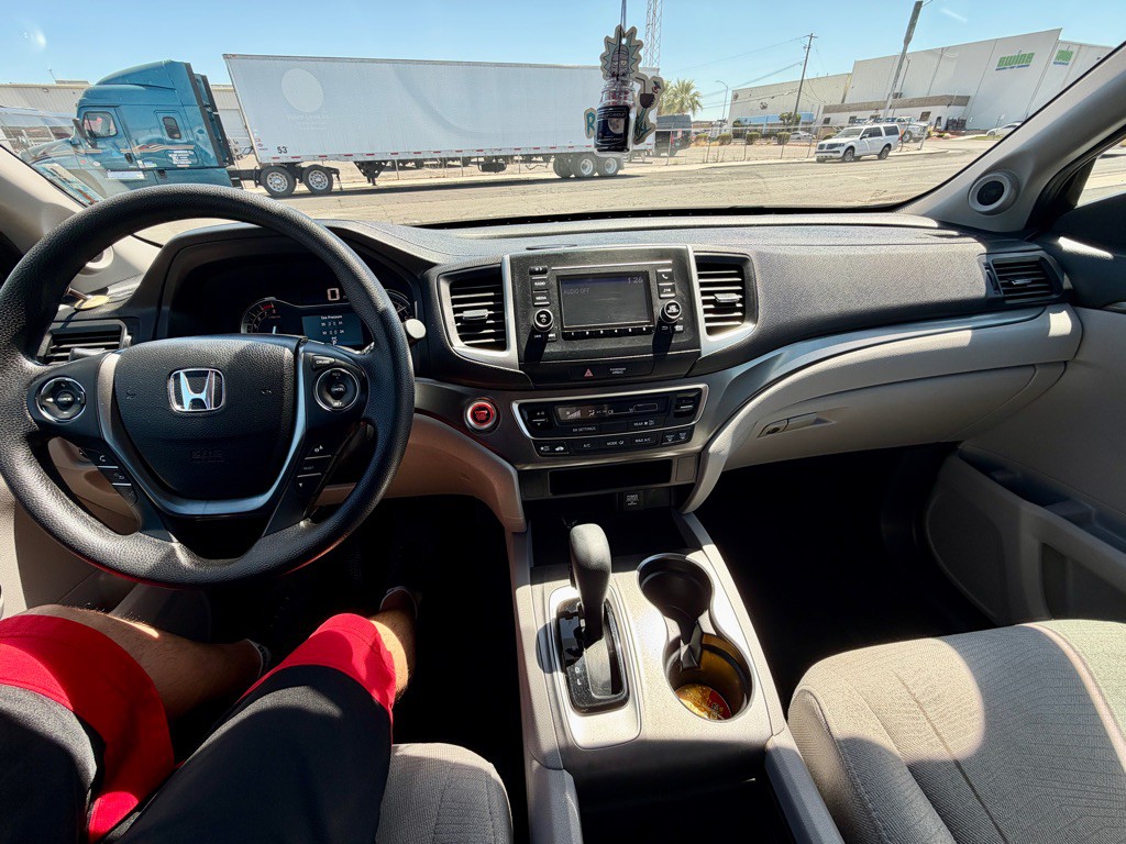 2018 Honda Pilot Image 16