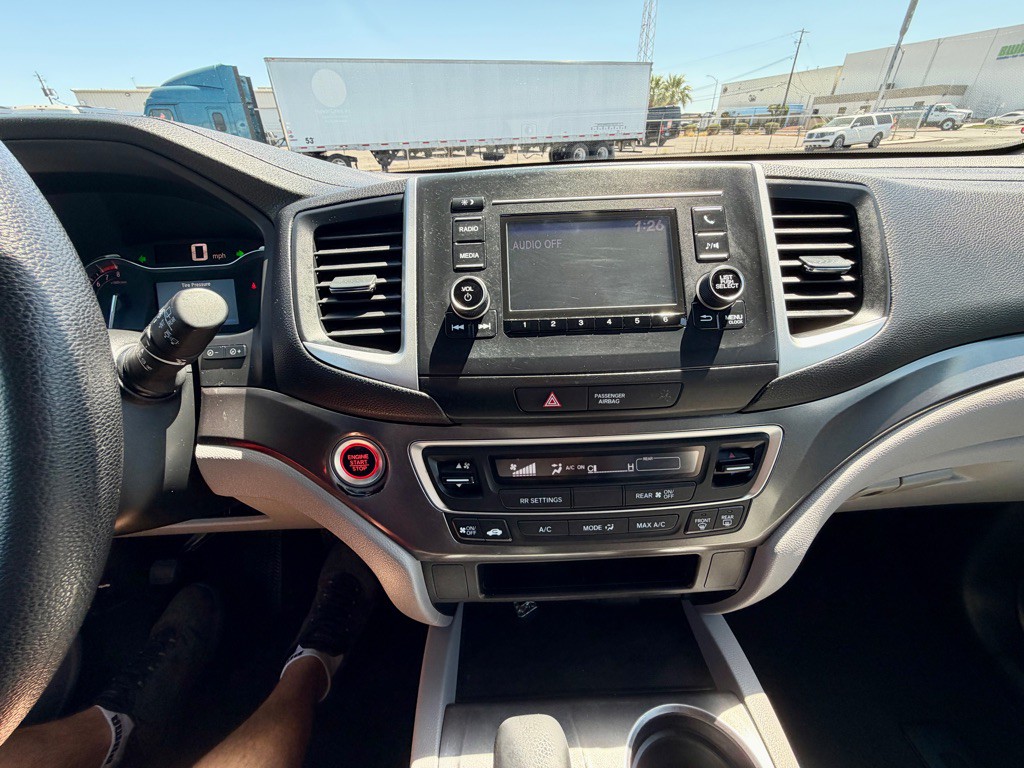2018 Honda Pilot Image 19