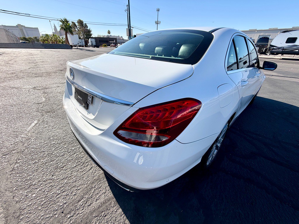 2017 Mercedes-Benz C-Class Image 7