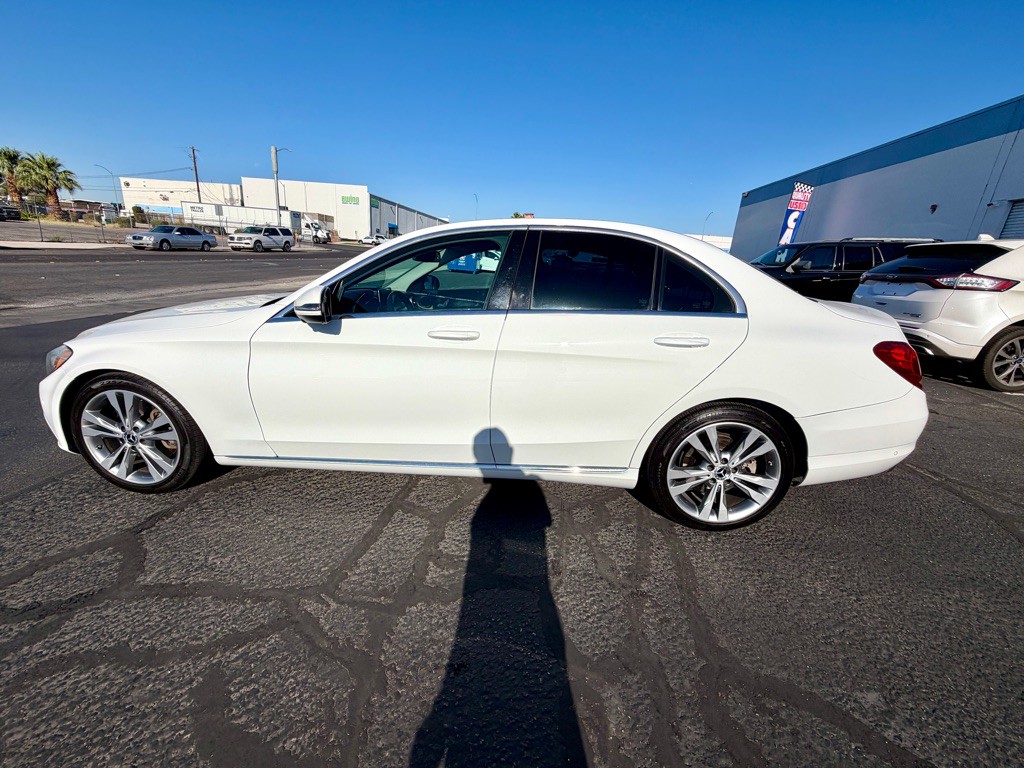 2017 Mercedes-Benz C-Class Image 8