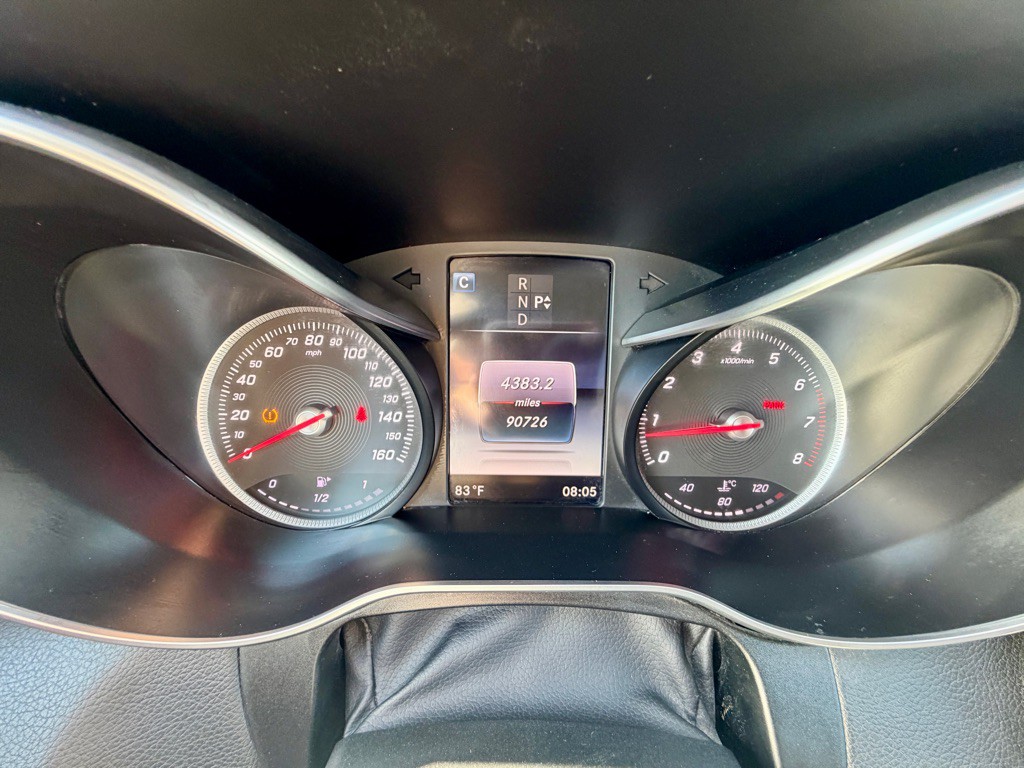 2017 Mercedes-Benz C-Class Image 24