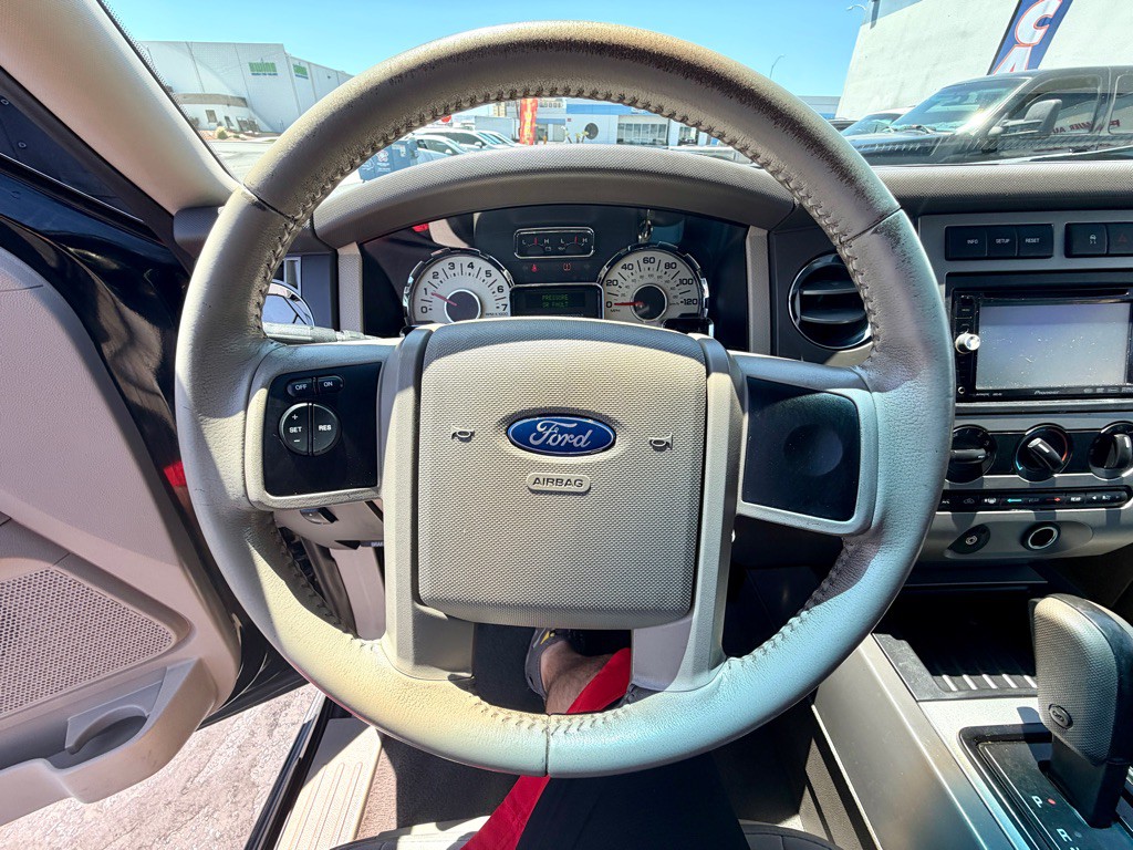2008 Ford Expedition Image 33