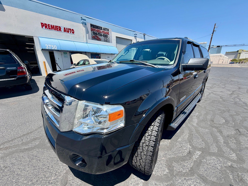 2008 Ford Expedition Image 2