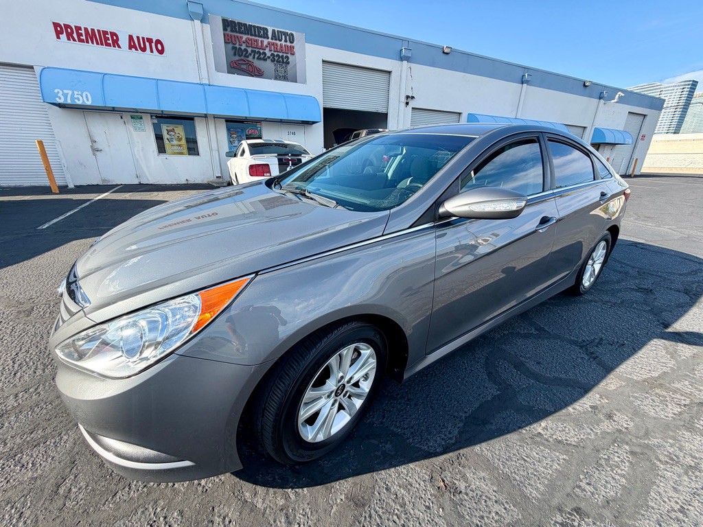 2014 Hyundai Sonata Image 5