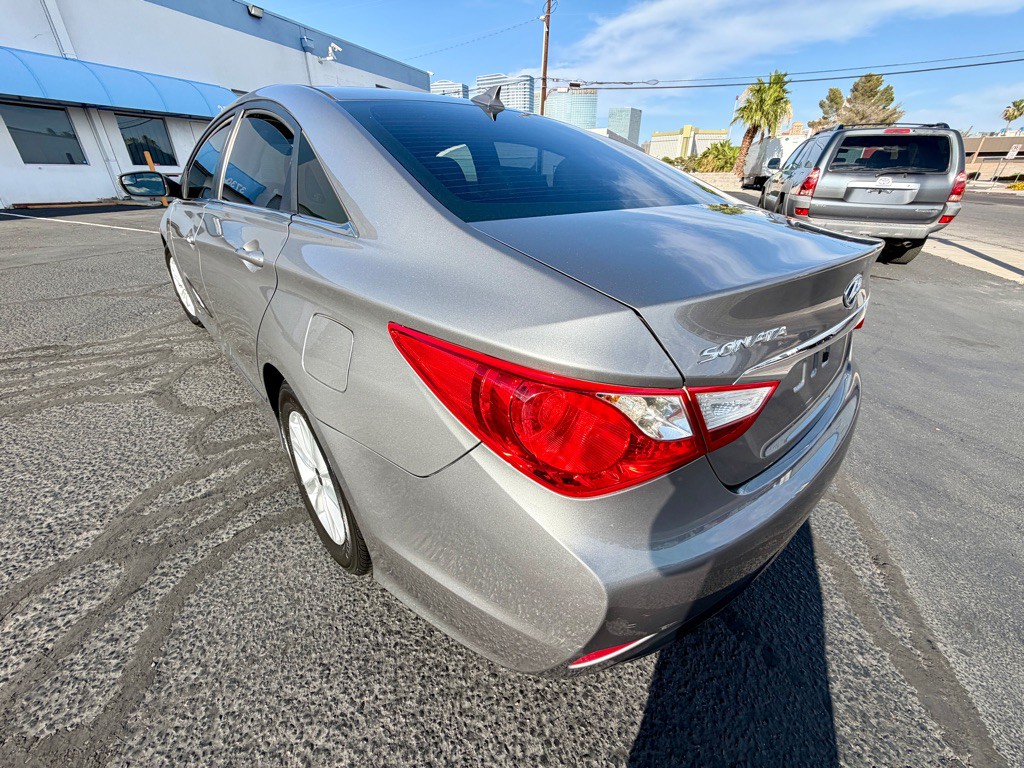 2014 Hyundai Sonata Image 11