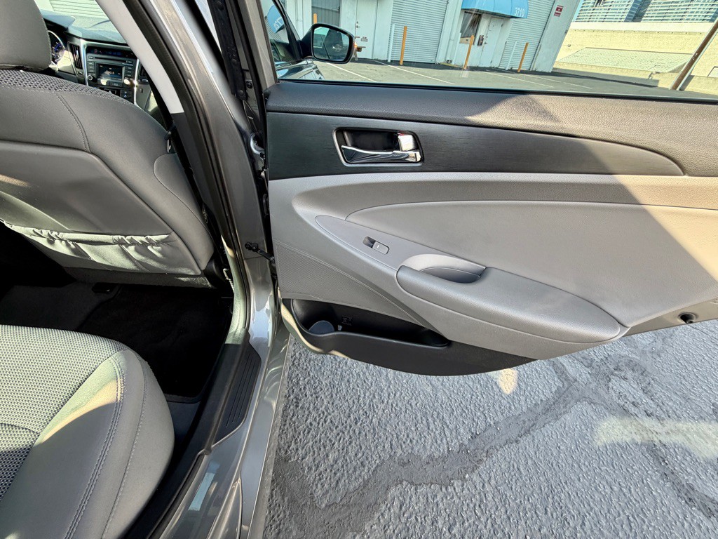 2014 Hyundai Sonata Image 21