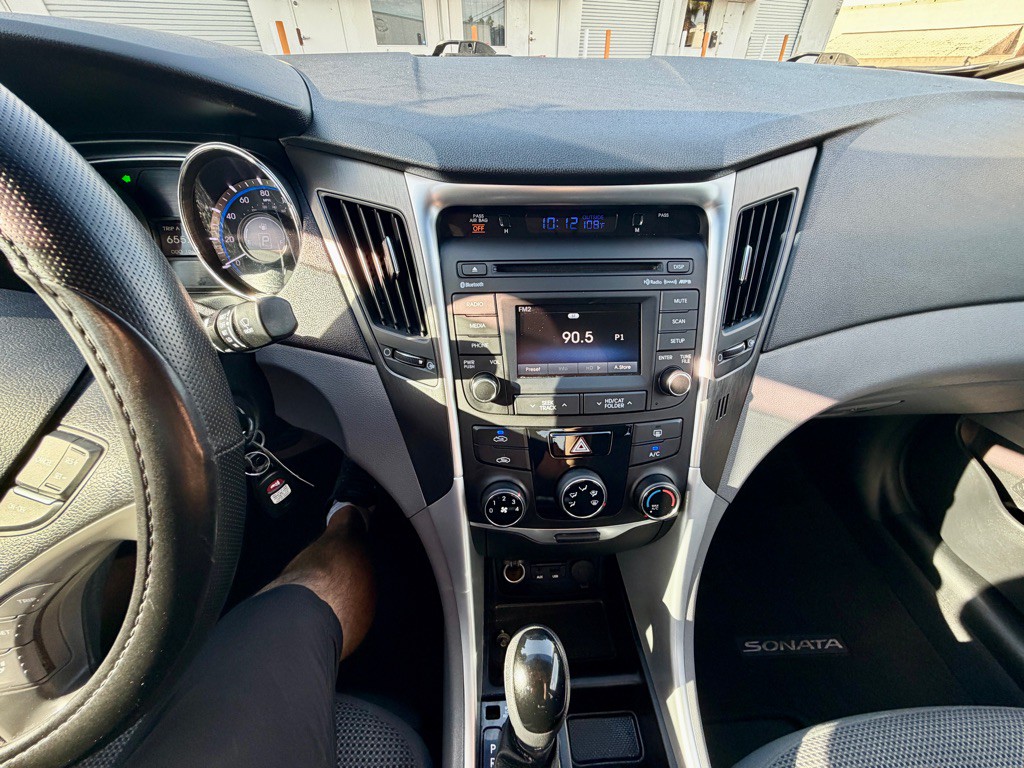 2014 Hyundai Sonata Image 31