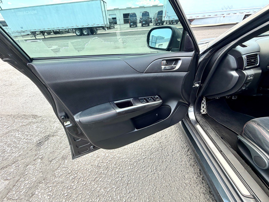 2013 Subaru Impreza Image 10