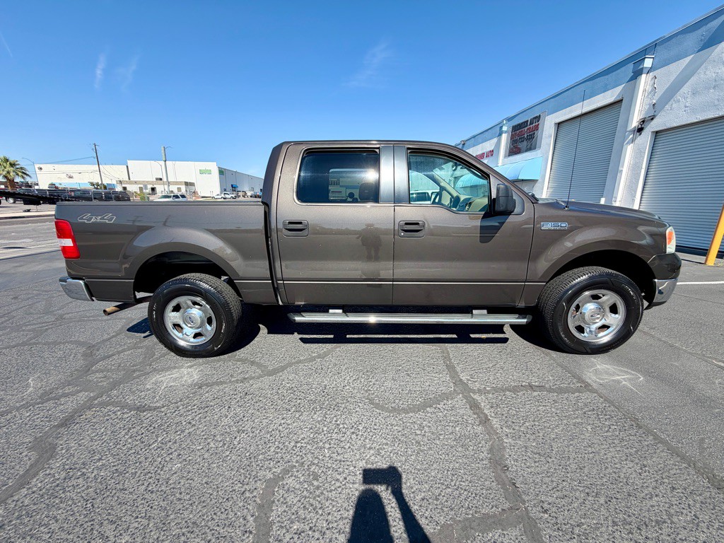 2005 Ford F-150 Image 9