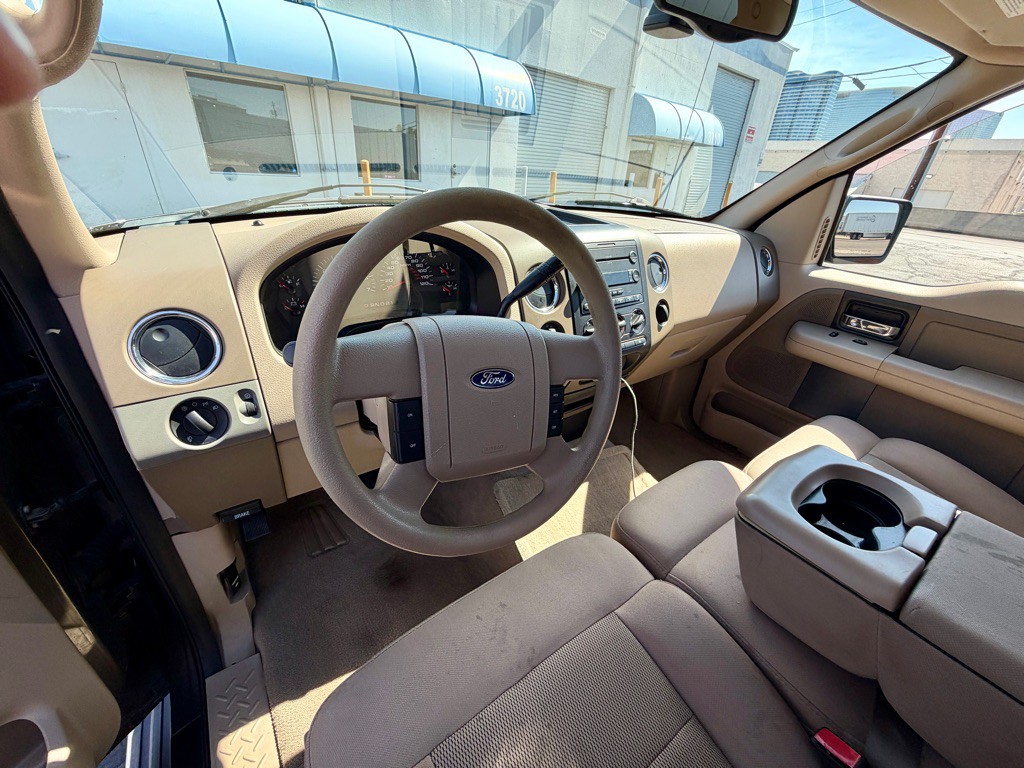 2005 Ford F-150 Image 14