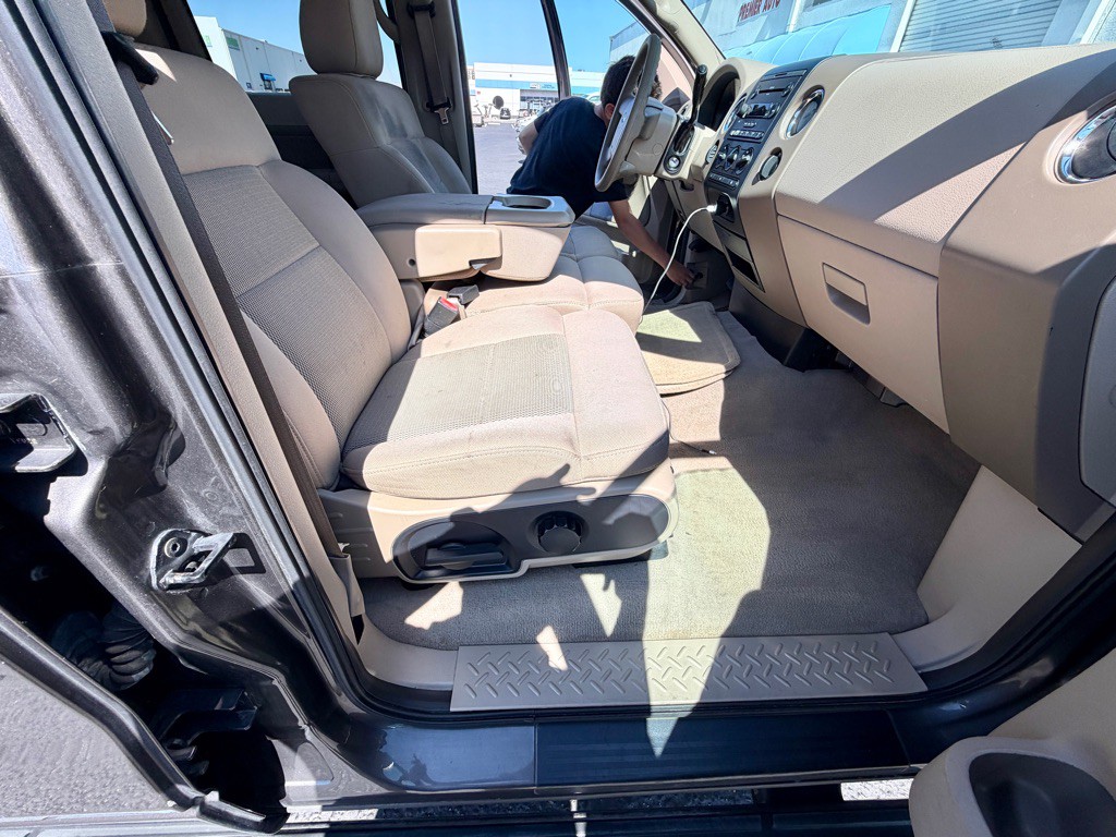 2005 Ford F-150 Image 26