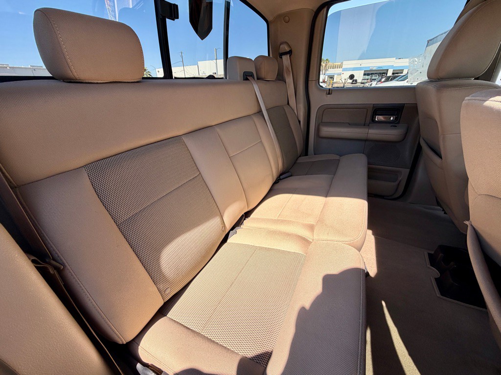 2005 Ford F-150 Image 28