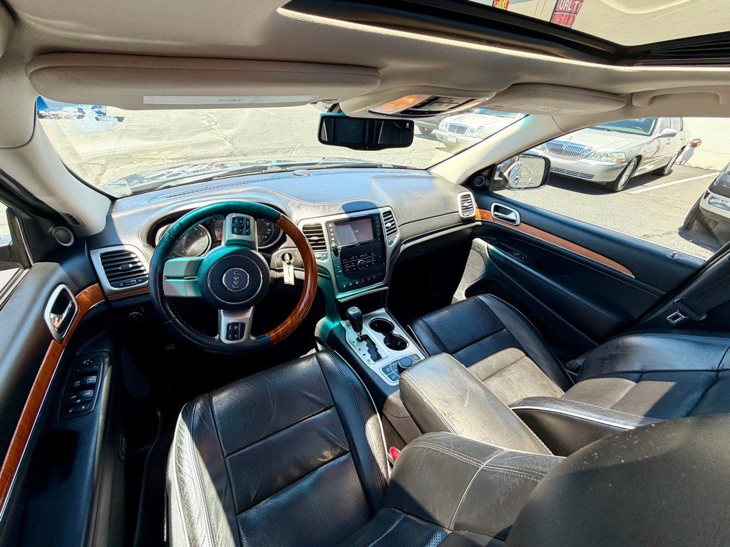 2013 Jeep Grand Cherokee Image 19