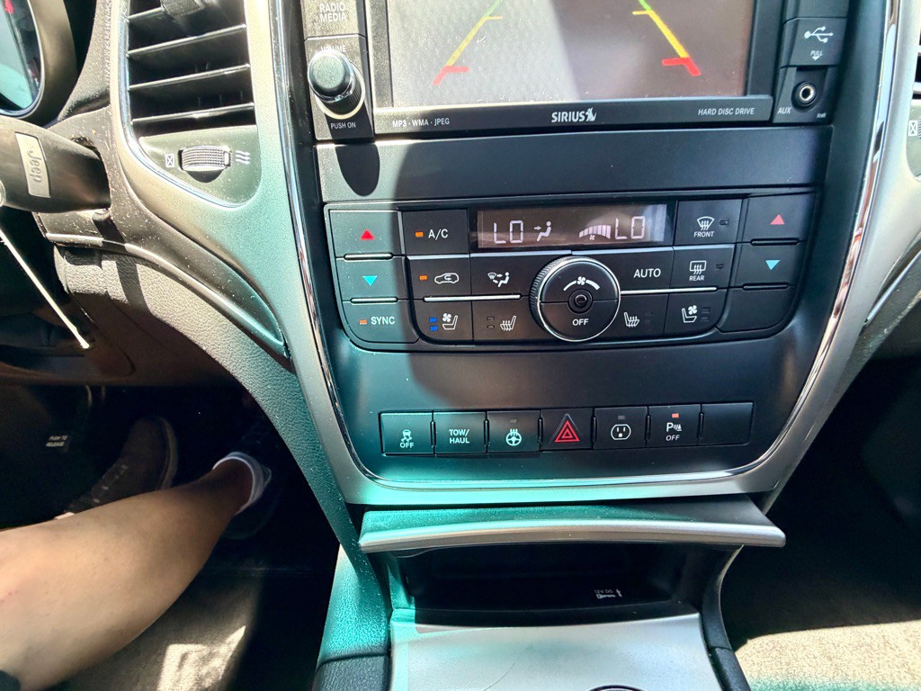 2013 Jeep Grand Cherokee Image 34
