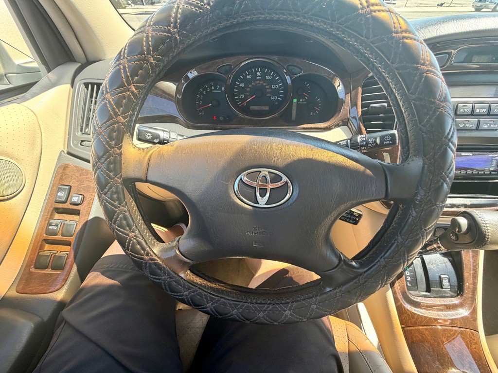2003 Toyota Highlander Image 30