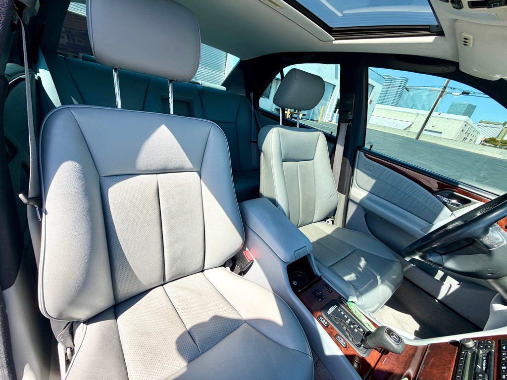 1997 Mercedes-Benz E-Class Image 26