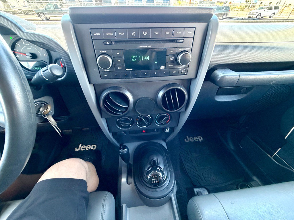 2008 Jeep Wrangler Image 20