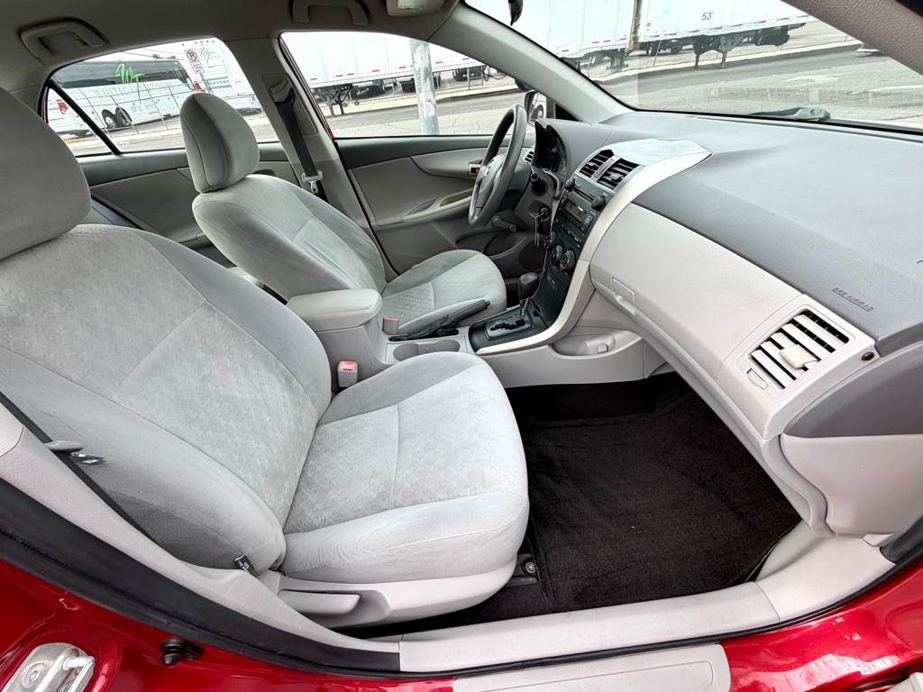 2009 Toyota Corolla Image 26