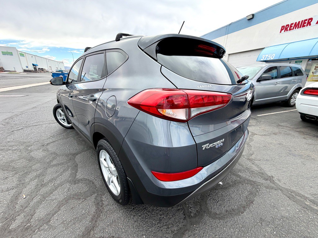 2016 Hyundai Tucson Image 6