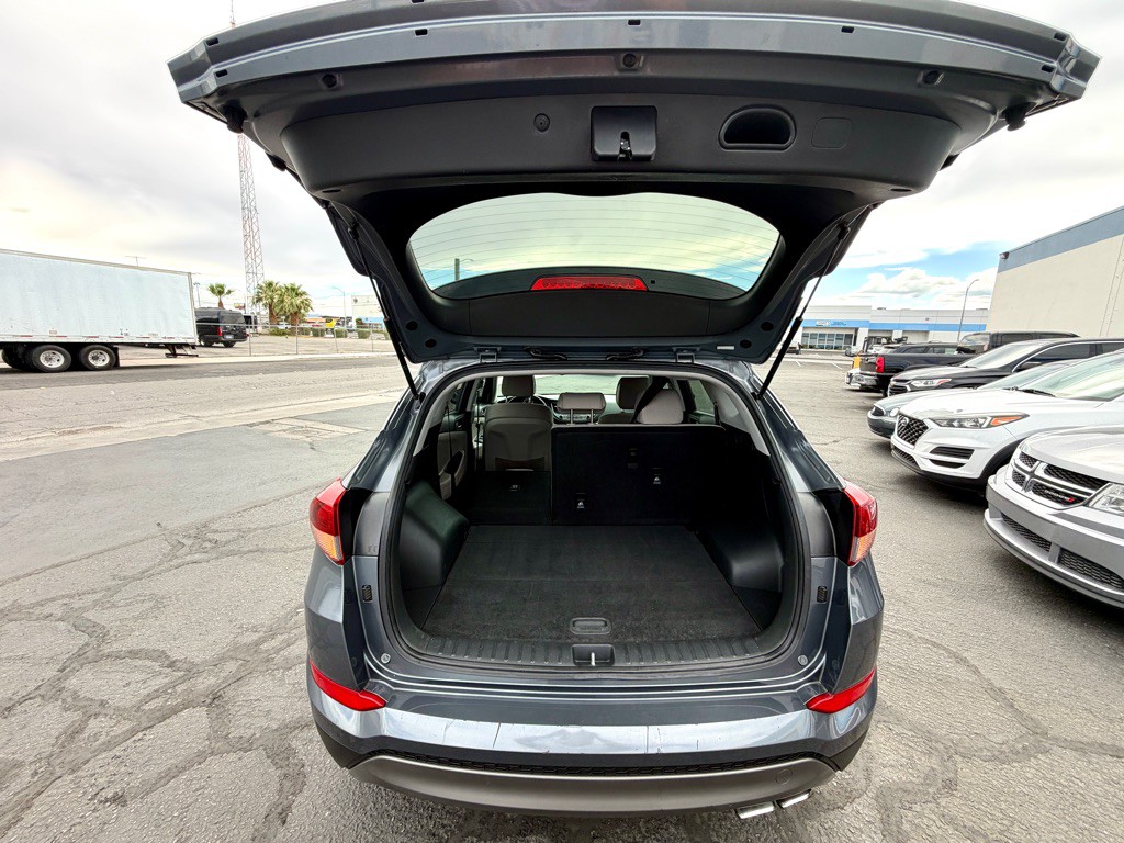2016 Hyundai Tucson Image 19