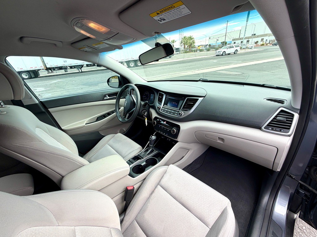 2016 Hyundai Tucson Image 26