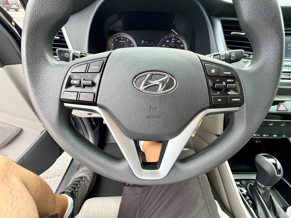 2016 Hyundai Tucson Image 31