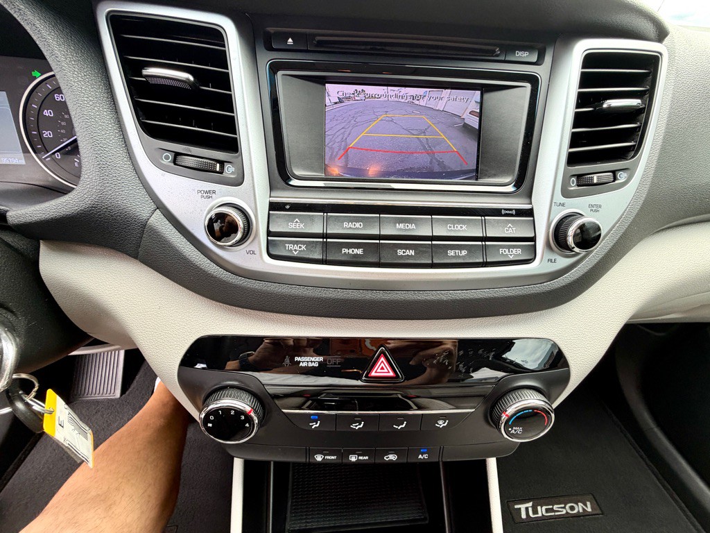 2016 Hyundai Tucson Image 33