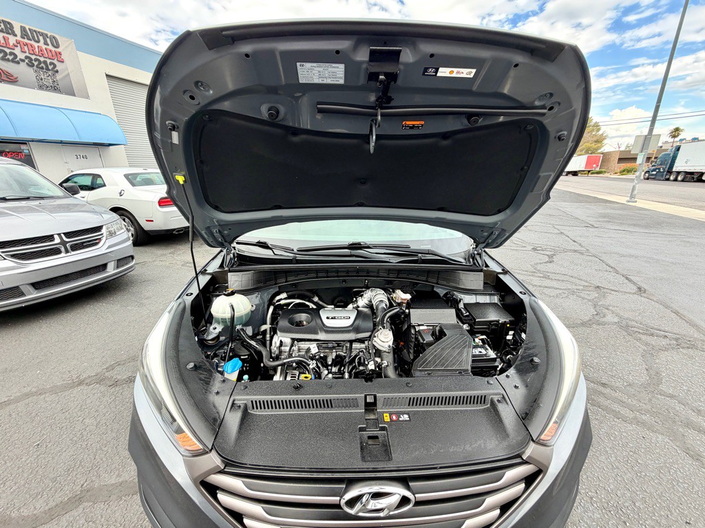 2016 Hyundai Tucson Image 35